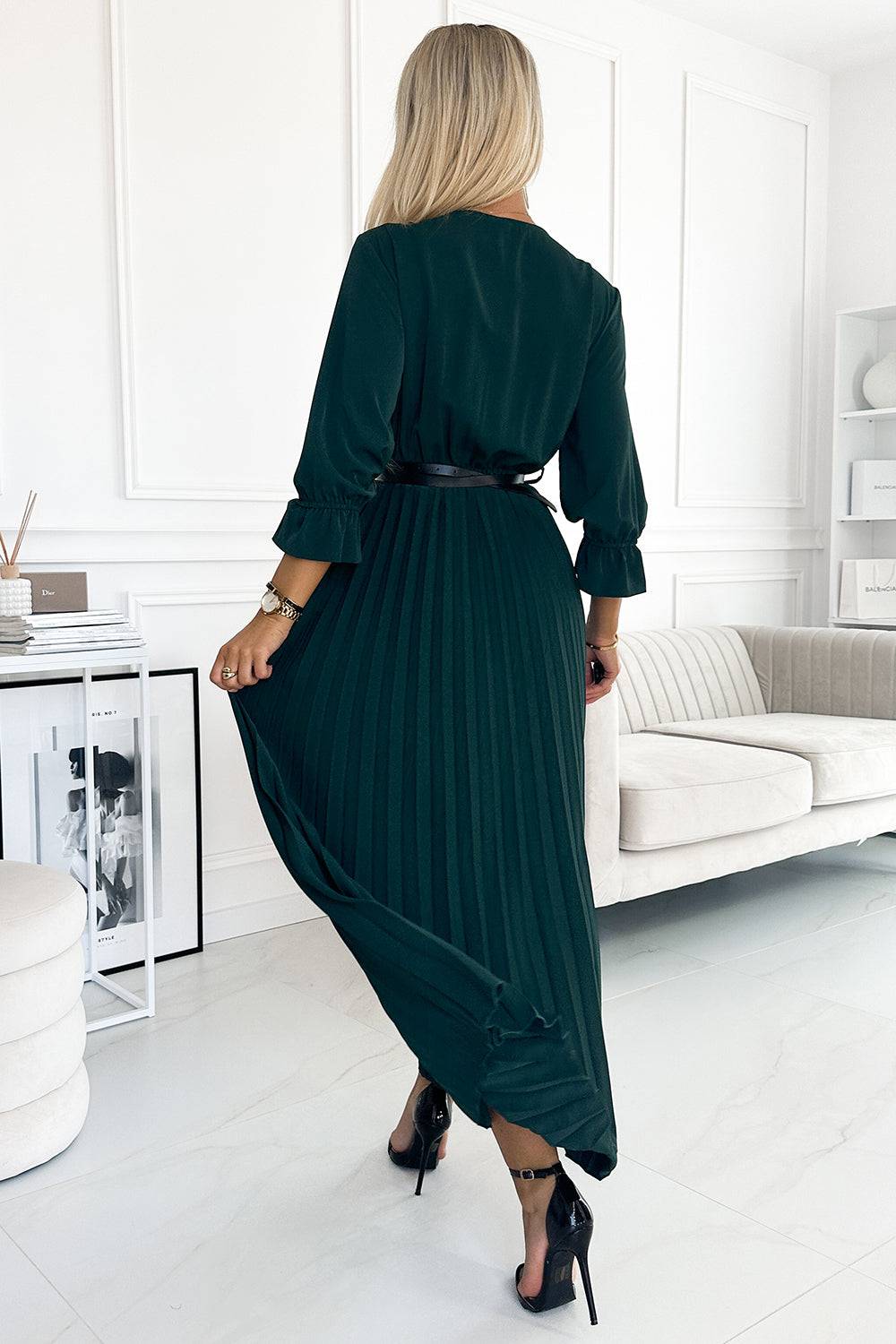 Numoco Basic 462-2 SERENA Pleated maxi dress with a neckline, belt and 3/4 sleeves - green-Shangri-La Fashion