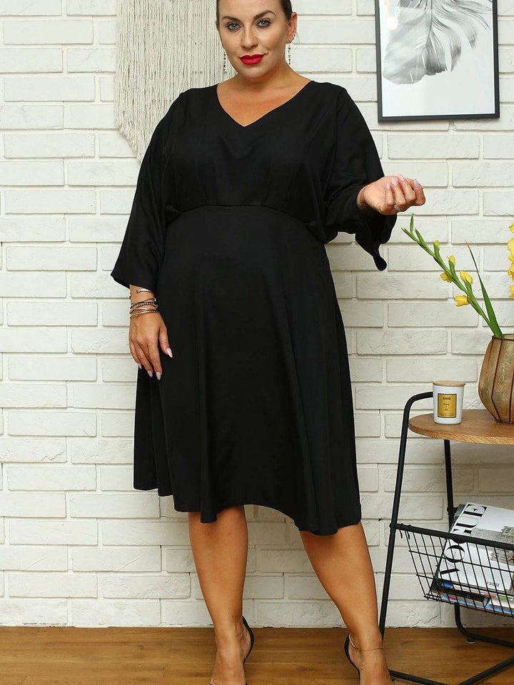 Plus size dress model 168959 Karko